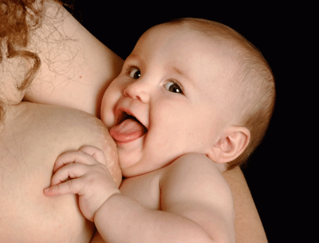 Sữa mẹ là tốt nhất cho sự phát triển của trẻ sơ sinh và trẻ nhỏ